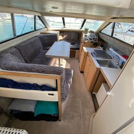 Nuit Insolite Sur Un Bateau Linge Et Menage Inclus La Rochelle  Zewnętrze zdjęcie