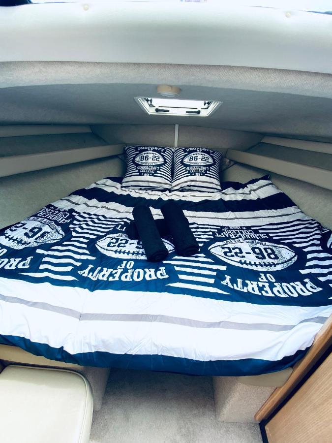 Nuit Insolite Sur Un Bateau Linge Et Menage Inclus - Boat Paradise La Rochelle La Rochelle  Zewnętrze zdjęcie